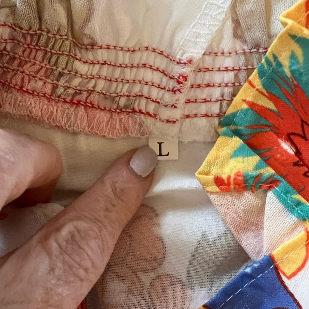 Floral Ruffle Blouse - Multicolor - Picture 4 of 4